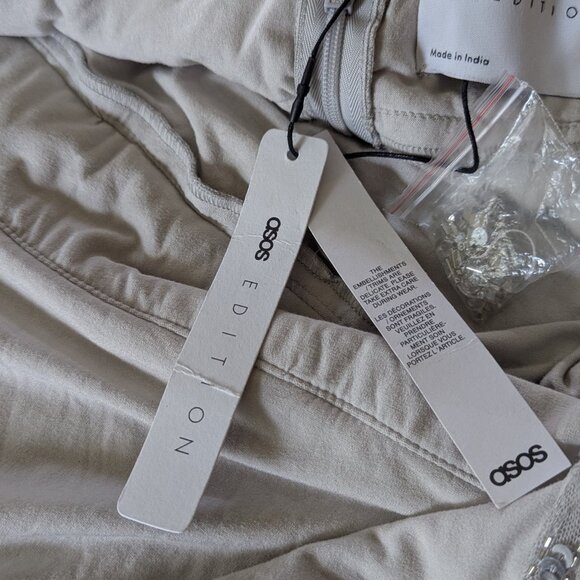 ASOS Edition Silver Sequin Open Back Gown NWT Size 12 Formal Dress - Picture 14 of 16